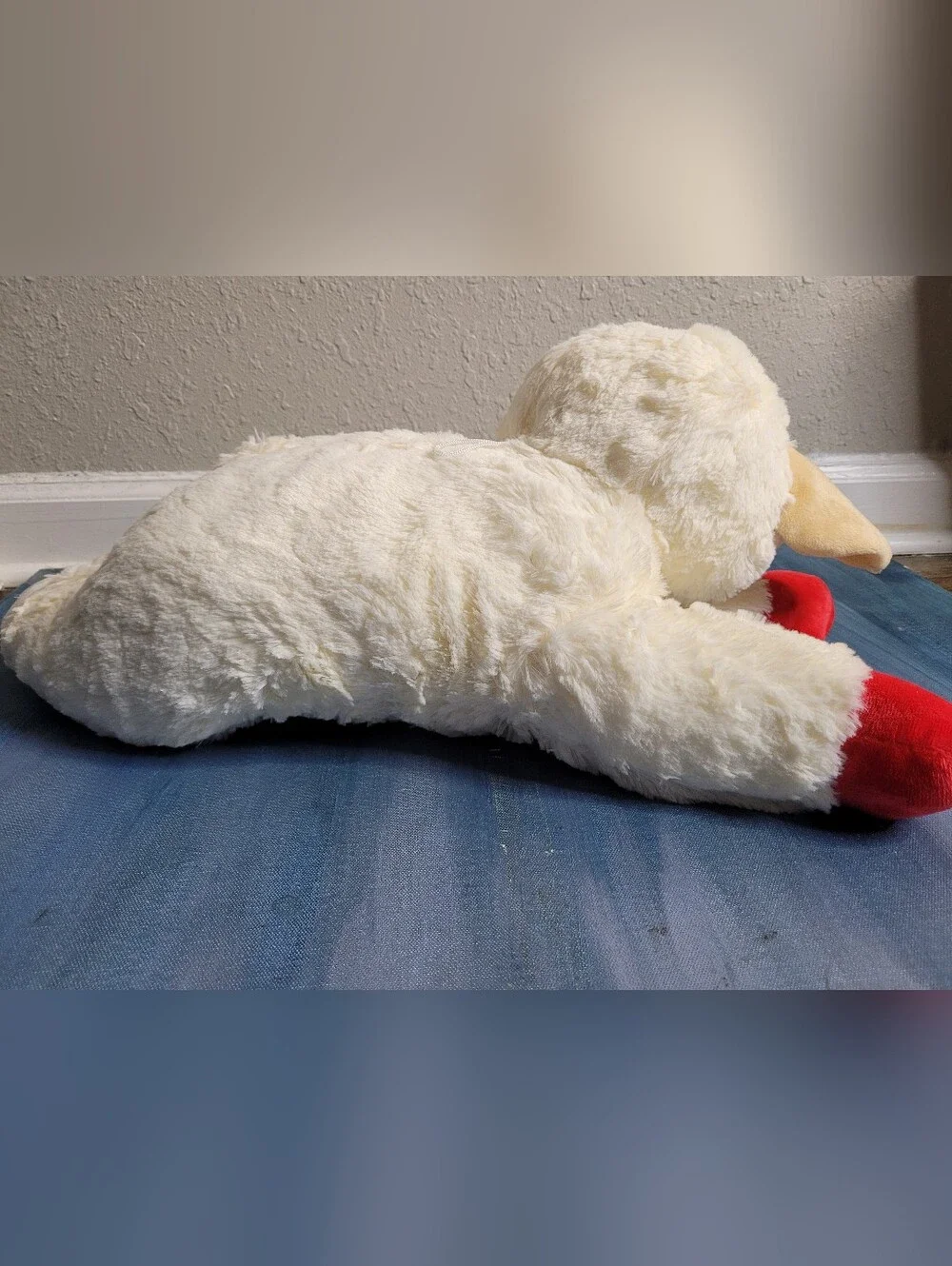 Lamb Chop Jumbo Dog Toy Squeaky Paws